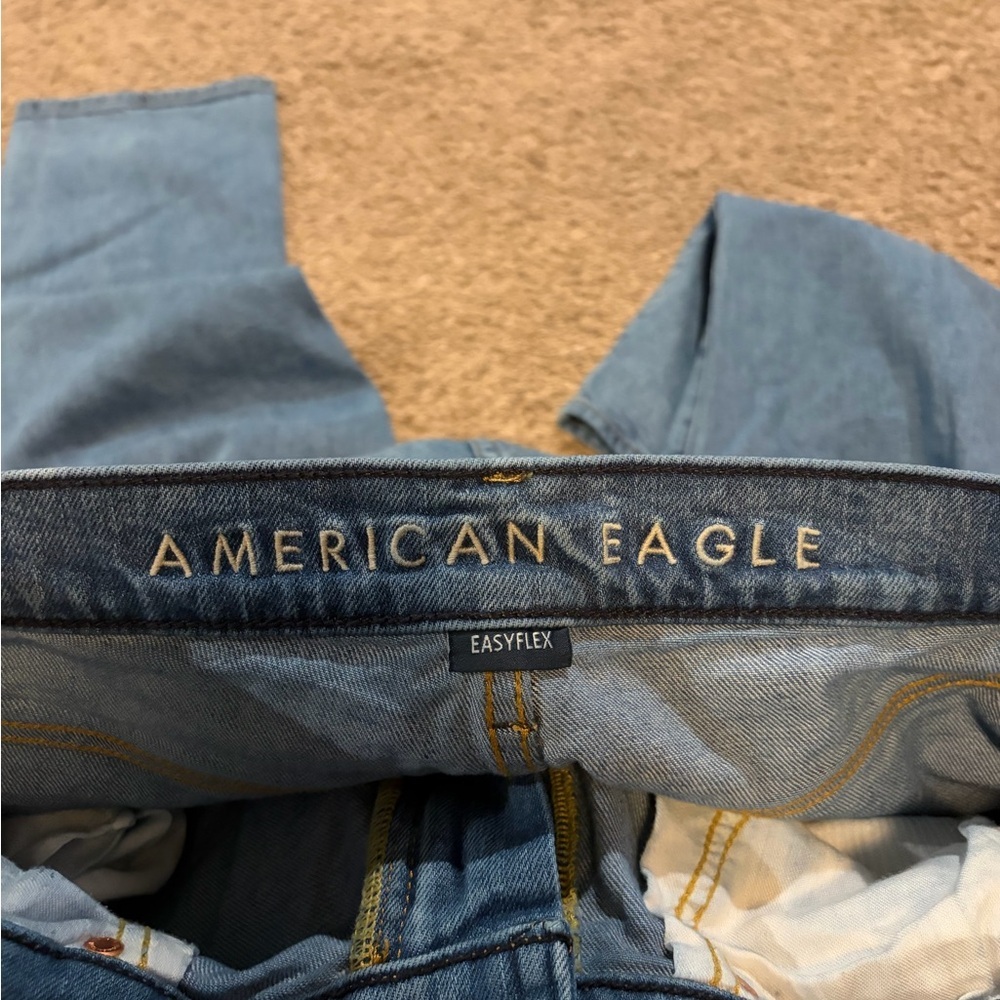NWOT Men’s American Eagle Classic Straight Blue Jeans Size 33x30 - Picture 5 of 7